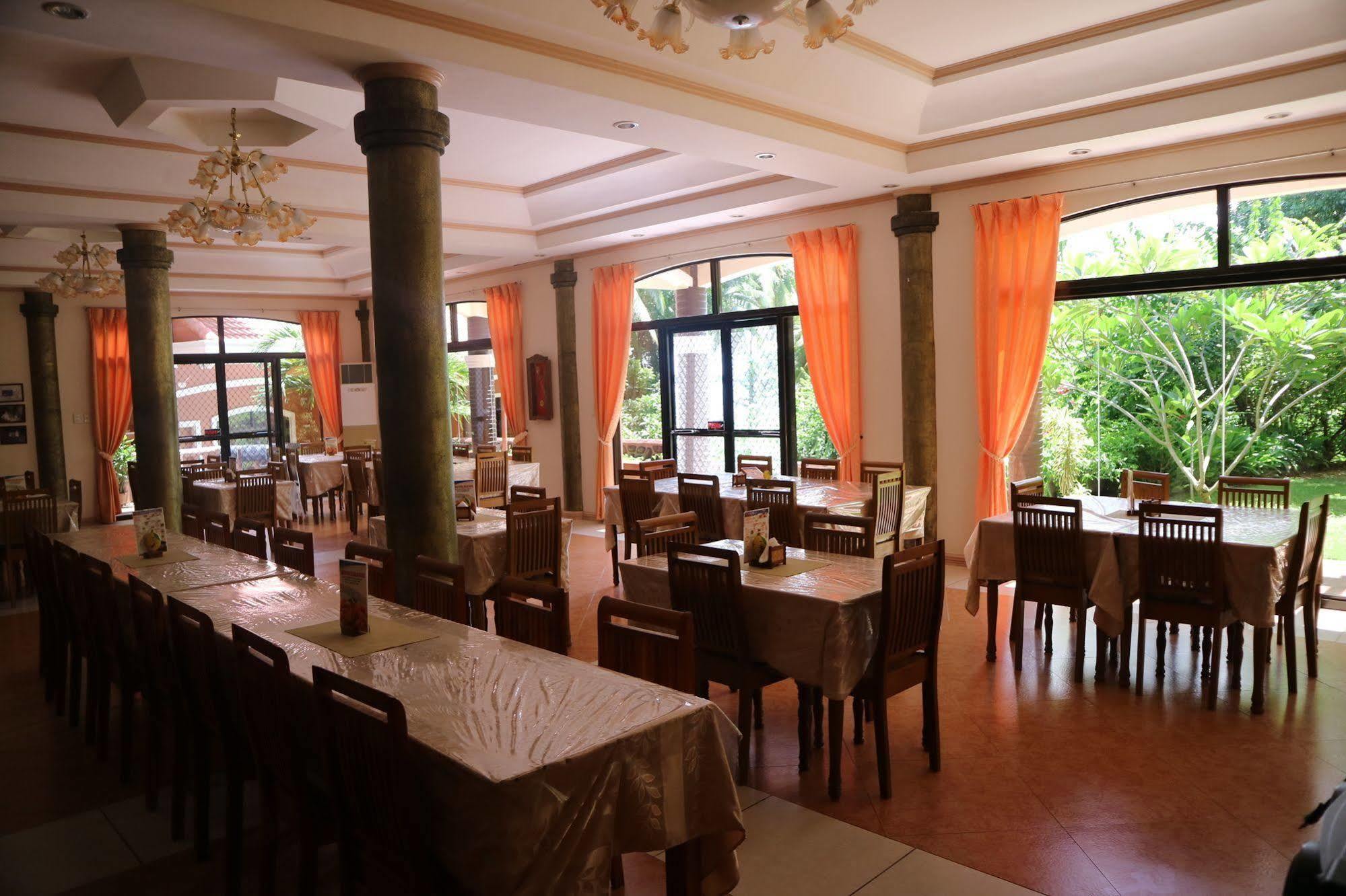 Jannah Glycel Beach House Hotel Guimaras Exterior foto